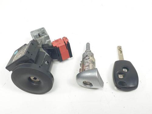 Module électronique RENAULT CLIO III (BR0/1, CR0/1) 1.2 16V (BR02, BR0J, BR11, CR02, CR0J, CR11) (75 hp) 28060849