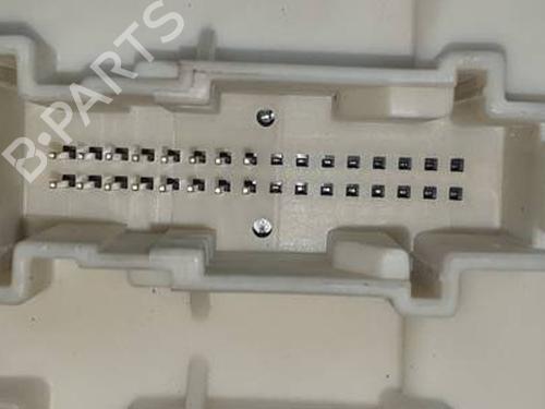 Fuse box FORD FOCUS II (DA_, HCP, DP) 2.0 TDCi | BP31058781E1