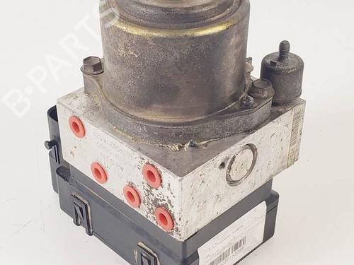 Used ABS pump MITSUBISHI PAJERO SPORT I (K7_, K9_) 3.0 V6 (K96W) (177 hp) 12371322