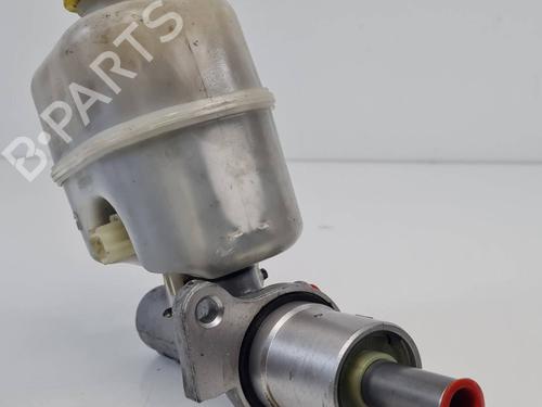 Used Brake master cylinder Brake master cylinder 37533208 37533208