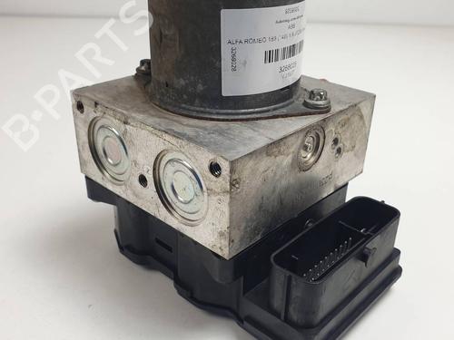 Used ABS pump ABS pump ALFA ROMEO 159 (939_) 1.9 JTDM 16V (939AXC1B, 939AXC12) (150 hp) 30694314 30694314