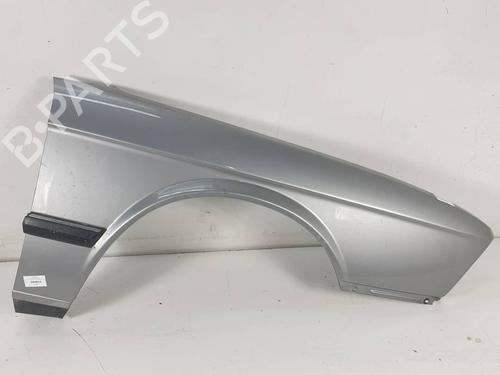 Used Right front fenders Right front fenders BMW 5 (E28) 520 i (129 hp) 36069339 36069339