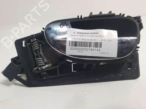 Venstre bagtil invendig håndtag Venstre bagtil invendig håndtag PEUGEOT 307 (3A/C) 1.6 HDi (90 hp) 6847603 6847603