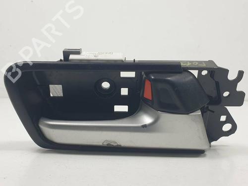 Used Rear right interior door handle Rear right interior door handle 34515806 34515806