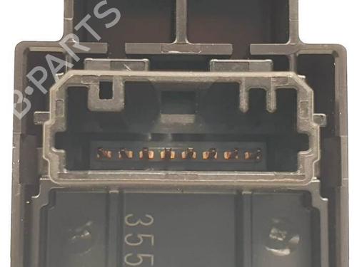 Right front window switch TOYOTA COROLLA Hatchback (_E21_, _EA1_, _EH1_) 1.8 Hybrid (ZWE211) | BP25403714I26 - Image 2