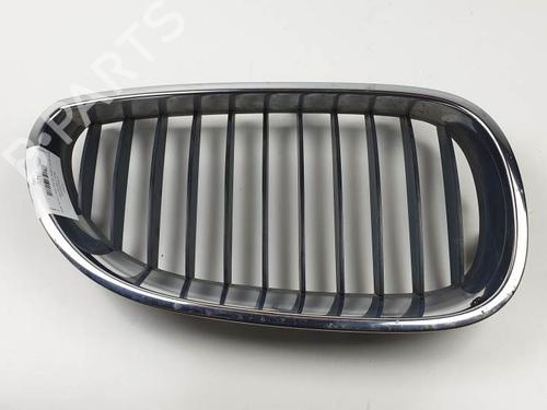 Used Grille BMW 5 (E60) 520 d (163 hp) 28061083