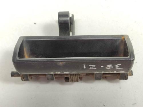 Used Tailgate handle Tailgate handle HONDA CIVIC VII Hatchback (EU, EP, EV) 1.6 i (EP2, EU8, EU6) (110 hp) 8916057 8916057