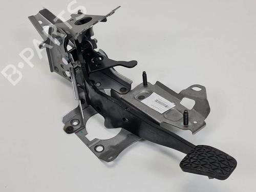 Used Break pedal Break pedal FORD FIESTA VII (HJ, HF) 1.1 Ti-VCT (75 hp) 8764377 8764377