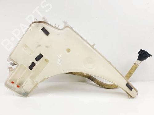 Used Windscreen washer tank BMW 1 (E87) 116 i (115 hp) 24340804