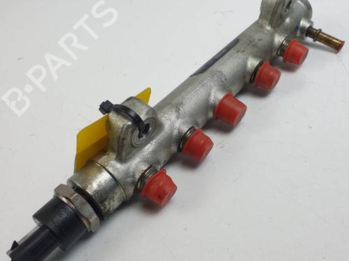 Used Injection rail RENAULT ESPACE IV (JK0/1_) 2.2 dCi (JK0H) (150 hp) 24934162