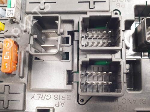 Fuse box CITROËN C5 III (RD_) 2.0 HDi (RDRHR8) | BP24990057E1  - Image 6