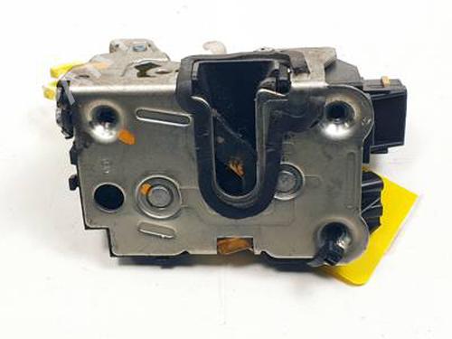 Fechadura trás esquerda DACIA DUSTER (HS_) 1.5 dCi (109 hp) 30959163
