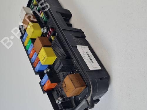 Used Fuse box Fuse box SAAB 9-3 Convertible (YS3F) 1,8t (150 hp) 34712187 34712187
