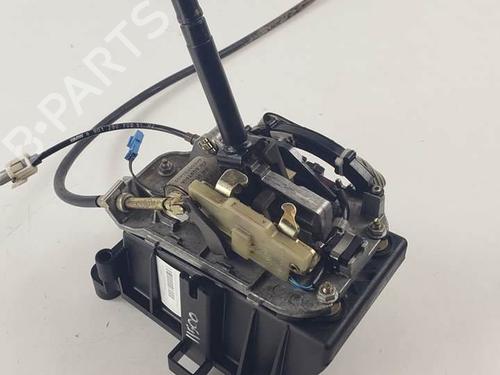 Used Gear lever Gear lever LAND ROVER RANGE ROVER III (L322) 3.0 D 4x4 (177 hp) 18153967 18153967