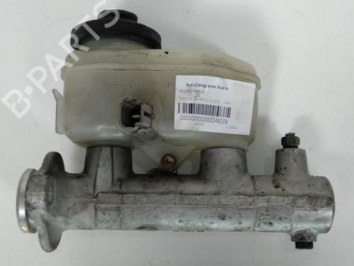 Used Brake master cylinder TOYOTA CAMRY (_V1_) 2.2 (SXV10_, SXV10R) (136 hp) 6860738