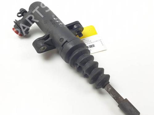 Used Clutch slave cylinder CITROËN JUMPER II Bus 2.2 HDi 120 (120 hp) 24499651