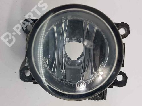 right-front-fog-light-land-rover-discovery-iii-l319-27-td-4x4-89207191-20104193-2004-2005-2006-2007-2008-2009-7249453 main image