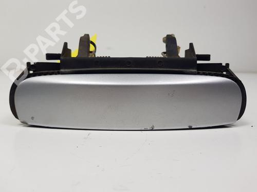 Used Rear left exterior door handle Rear left exterior door handle AUDI A4 B7 Avant (8ED) 2.7 TDI (180 hp) 11176257 11176257
