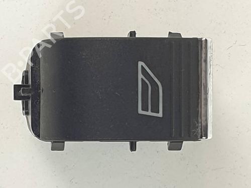 Used Right rear window switch Right rear window switch FORD KUGA II (DM2) 2.0 TDCi 4x4 (163 hp) 30450550 30450550