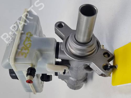 Used Brake master cylinder Brake master cylinder VW GOLF VII Variant (BA5, BV5) 1.6 TDI (105 hp) 35720468 35720468
