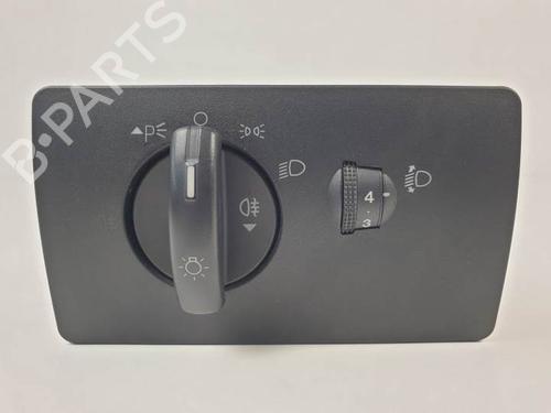 Used Headlight switch FORD MONDEO III (B5Y) 2.0 16V DI / TDDi / TDCi (90 hp) 25138567