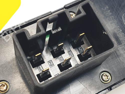 Left front window switch FORD FOCUS II (DA_, HCP, DP) 1.6 TDCi | BP24990953I27 - Image 4