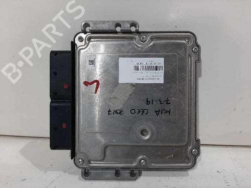 Engine control unit (ECU) KIA CEE'D (JD) 1.4 CRDi 90 | BP6839663M57  - Image 7