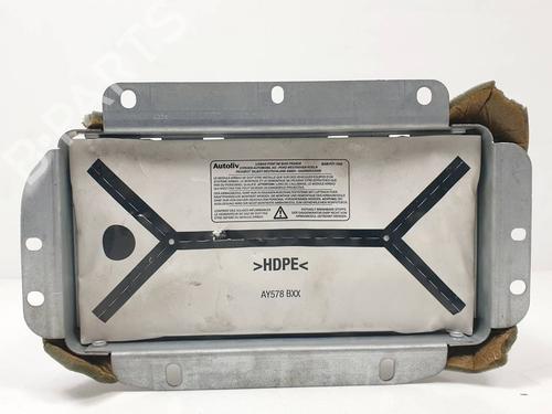 Used Passenger airbag Passenger airbag PEUGEOT 407 (6D_) 2.0 (6DRFNB, 6DRFNE) (136 hp) 6862348 6862348