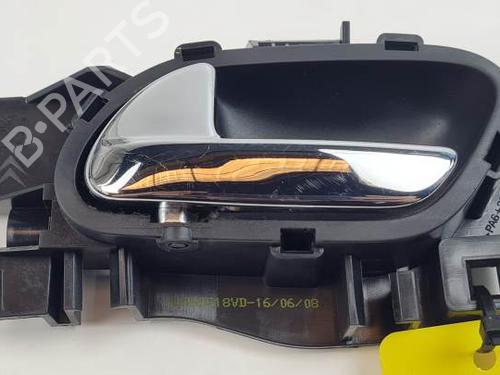 Poignée intérieure avant gauche CITROËN C4 Grand Picasso I (UA_) 2.0 HDi 138 (136 hp) 27525498