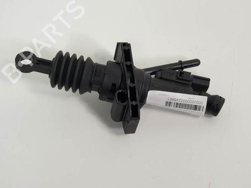Used Clutch slave cylinder FORD FIESTA VII (HJ, HF) 1.1 Ti-VCT (75 hp) 13953723