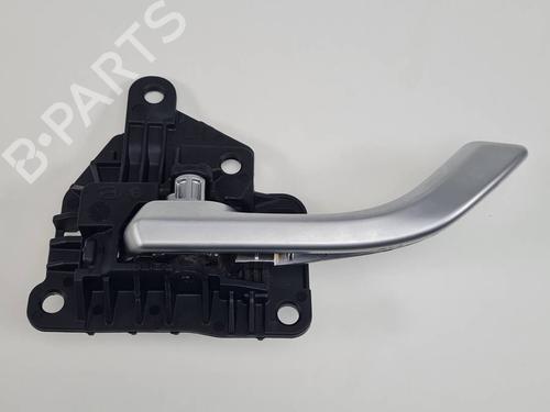 Used Front left interior door handle Front left interior door handle HYUNDAI i30 (PDE, PD, PDEN) 1.6 CRDi (95 hp) 34516437 34516437