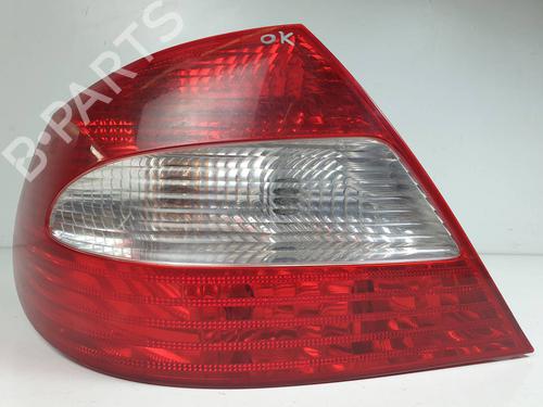 Used Left taillight Left taillight MERCEDES-BENZ CLK Convertible (A209) CLK 200 Kompressor (209.442) (163 hp) 31327821 31327821