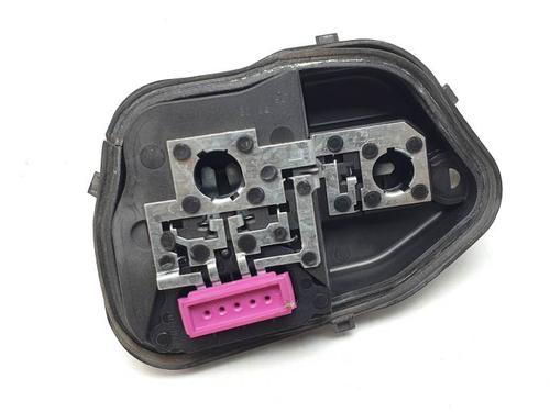 Used Lamp holder RENAULT MEGANE III Hatchback (BZ0/1_, B3_) 1.6 16V (BZ1B, BZ1H) (110 hp) 28027700
