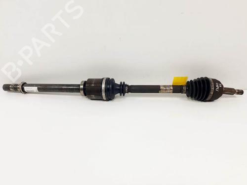 Used Right front driveshaft RENAULT SCÉNIC II (JM0/1_) 1.9 dCi (JM0G, JM12, JM1G, JM2C) (120 hp) 24339562