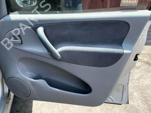 Left front steering knuckle CITROËN XSARA PICASSO (N68) 1.6 16V | BP13658780M25 