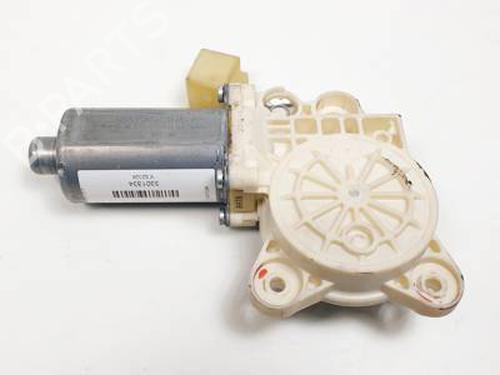 Used Left rear window motor MERCEDES-BENZ CLS (C219) CLS 320 CDI (219.322) (224 hp) 30655218