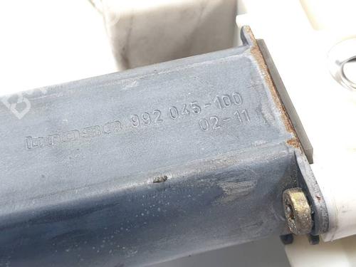 Front left window mechanism TOYOTA COROLLA (_E12_) 1.6 VVT-i (ZZE121_, ZZE121R) | BP29849979C22