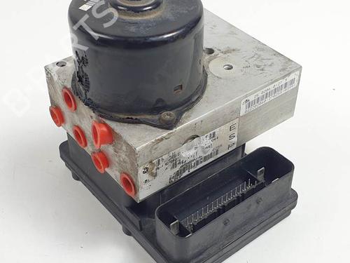 Abs pomp CHRYSLER 300C (LX, LE) 3.5 (249 hp) 27977993