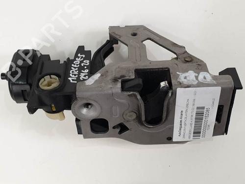 Used Front right lock Front right lock 6845190 6845190