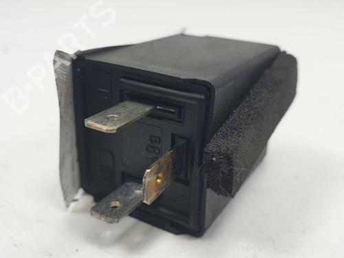 Electronic module BMW 5 (E28) 520 i | BP37668964M83 - Image 2