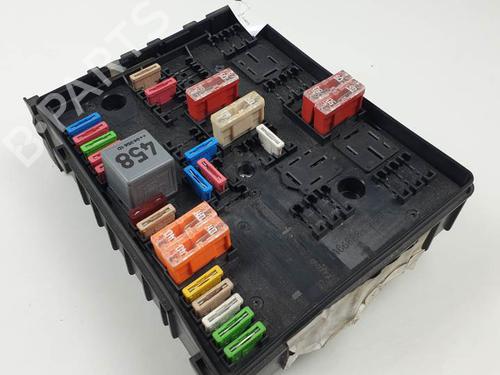 Used Fuse box SEAT ALTEA (5P1) 2.0 TDI 16V (140 hp) 27525776