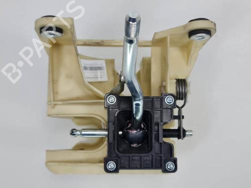 Used Gear lever Gear lever FORD C-MAX (DM2) 1.6 TDCi (109 hp) 7406795 7406795