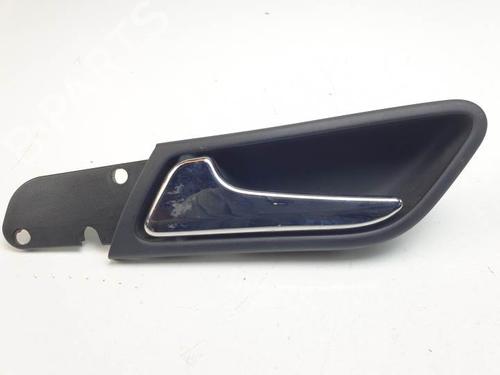 Used Rear left interior door handle MERCEDES-BENZ B-CLASS Sports Tourer (W245) B 180 CDI (245.207) (109 hp) 24817174