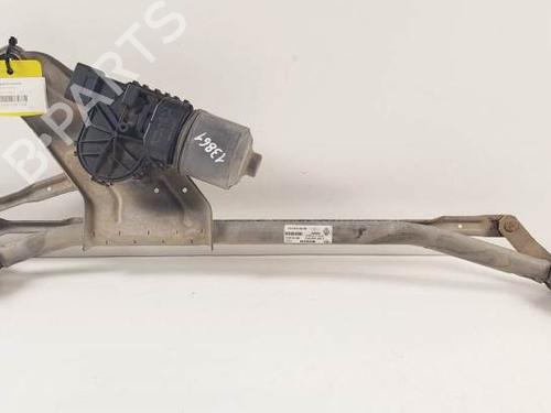 Used Front wiper motor DACIA SANDERO 1.6 (BS0D, BS0B, BS0F, BS0H) (87 hp) 18956298