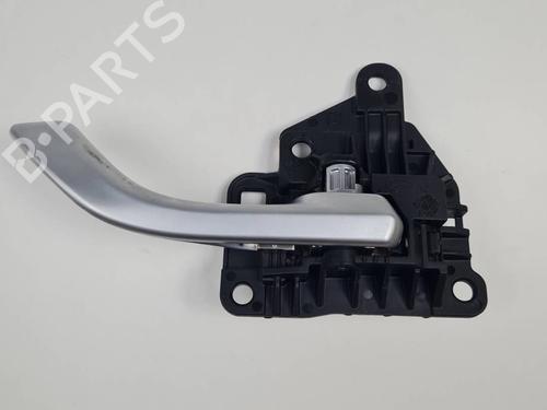 front-right-interior-door-handle-hyundai-i30-pde-pd-pden-2016-34516372 main image