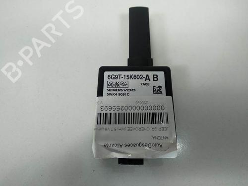 Used Antenna/Base Antenna/Base JEEP GRAND CHEROKEE III (WH, WK) 5.7 V8 4x4 (326 hp) 13953780 13953780