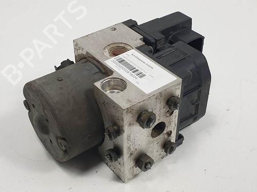 Used ABS pump ABS pump FORD MONDEO I Turnier (BNP) 1.8 i 16V (115 hp) 12953404 12953404