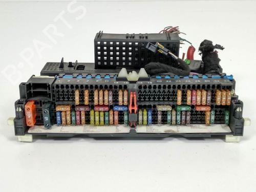 Used Fuse box Fuse box BMW X3 (E83) 2.5 i (192 hp) 7196238 7196238