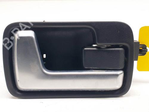 Used Front right interior door handle Front right interior door handle LAND ROVER DISCOVERY III (L319) 2.7 TD 4x4 (190 hp) 16579333 16579333
