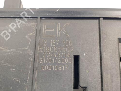 Fuse box OPEL VECTRA C (Z02) 2.0 DTI 16V (F69) | BP25117836E1 - Image 2
